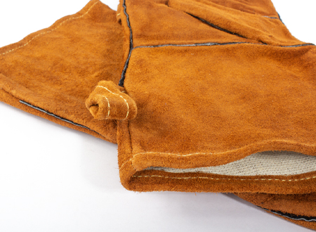 Par de Guantes de Cuero Gamuza