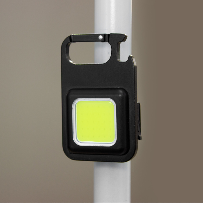 Linterna portátil recargable 